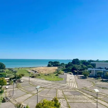 Appartement The Sea With A View Of Boyard La Rochelle (Charente-Maritime)